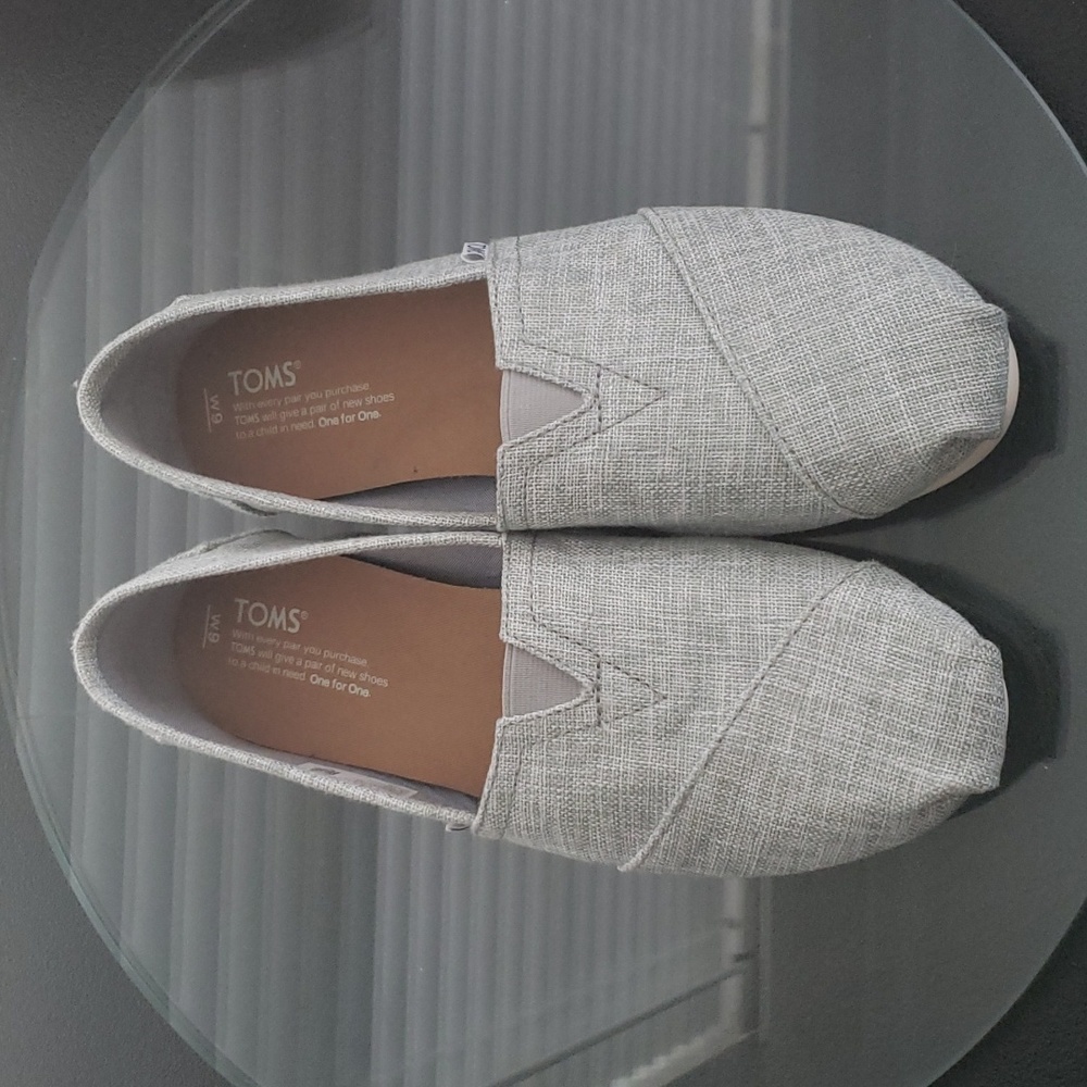 Toms Light Gray Women's Loafers